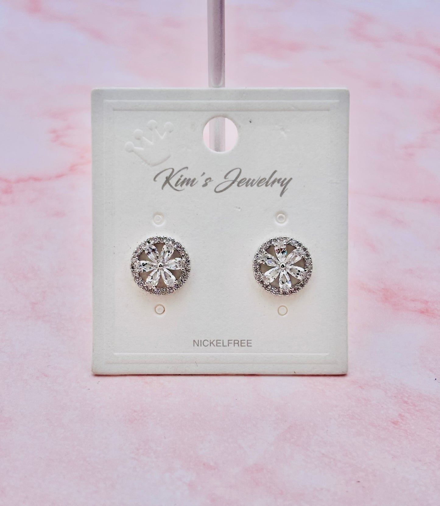Flower studs