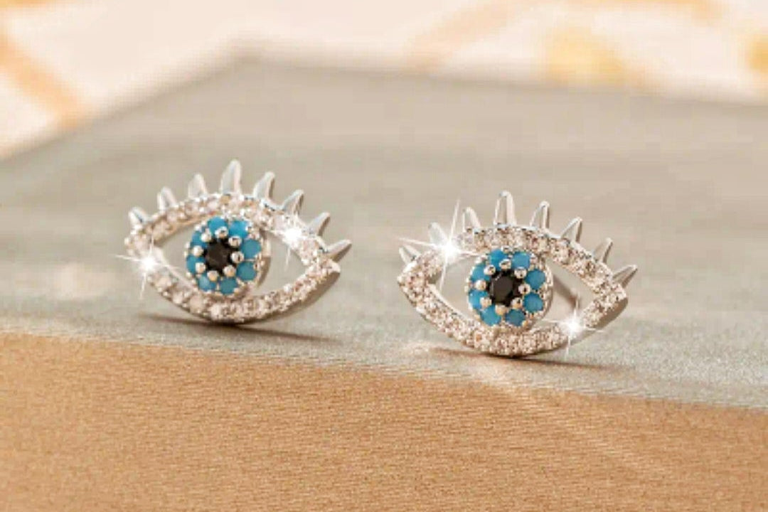 Eye Earrings