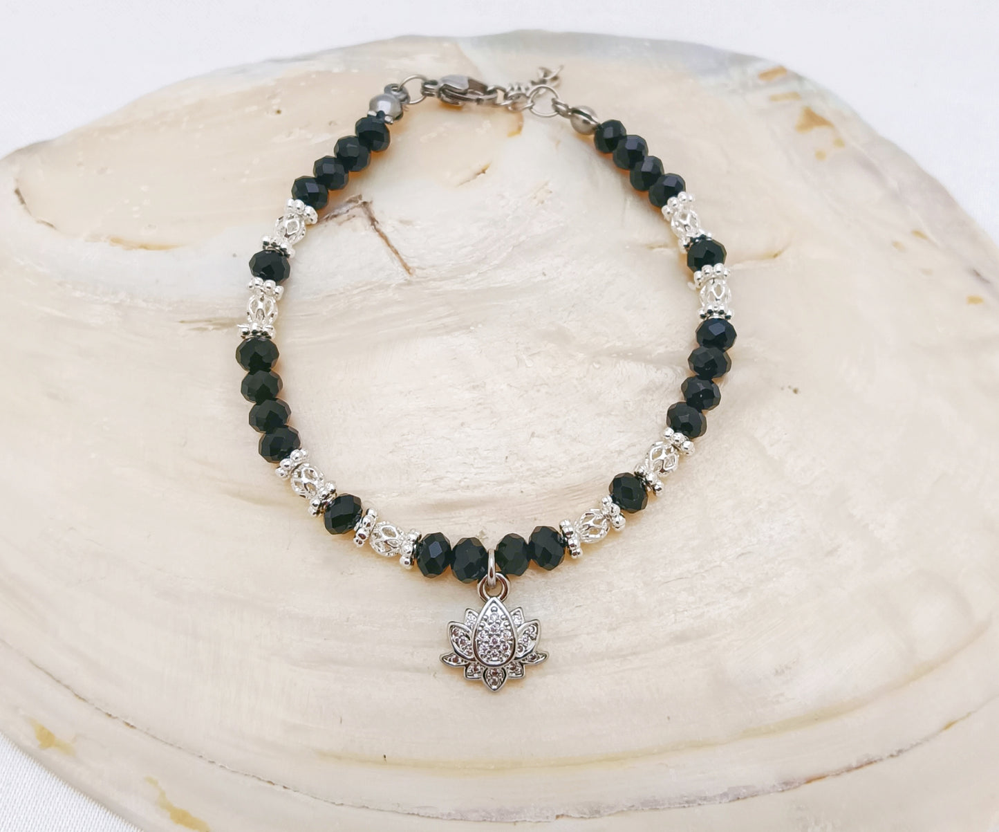 Silver Plated Lotus Beaded Bracelet - Black
