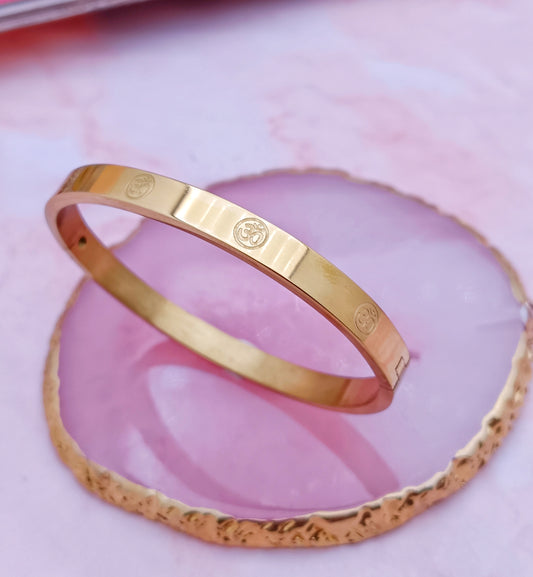 Aum Bracelet - Waterproof